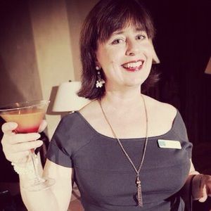 Meet your Posher, Peri